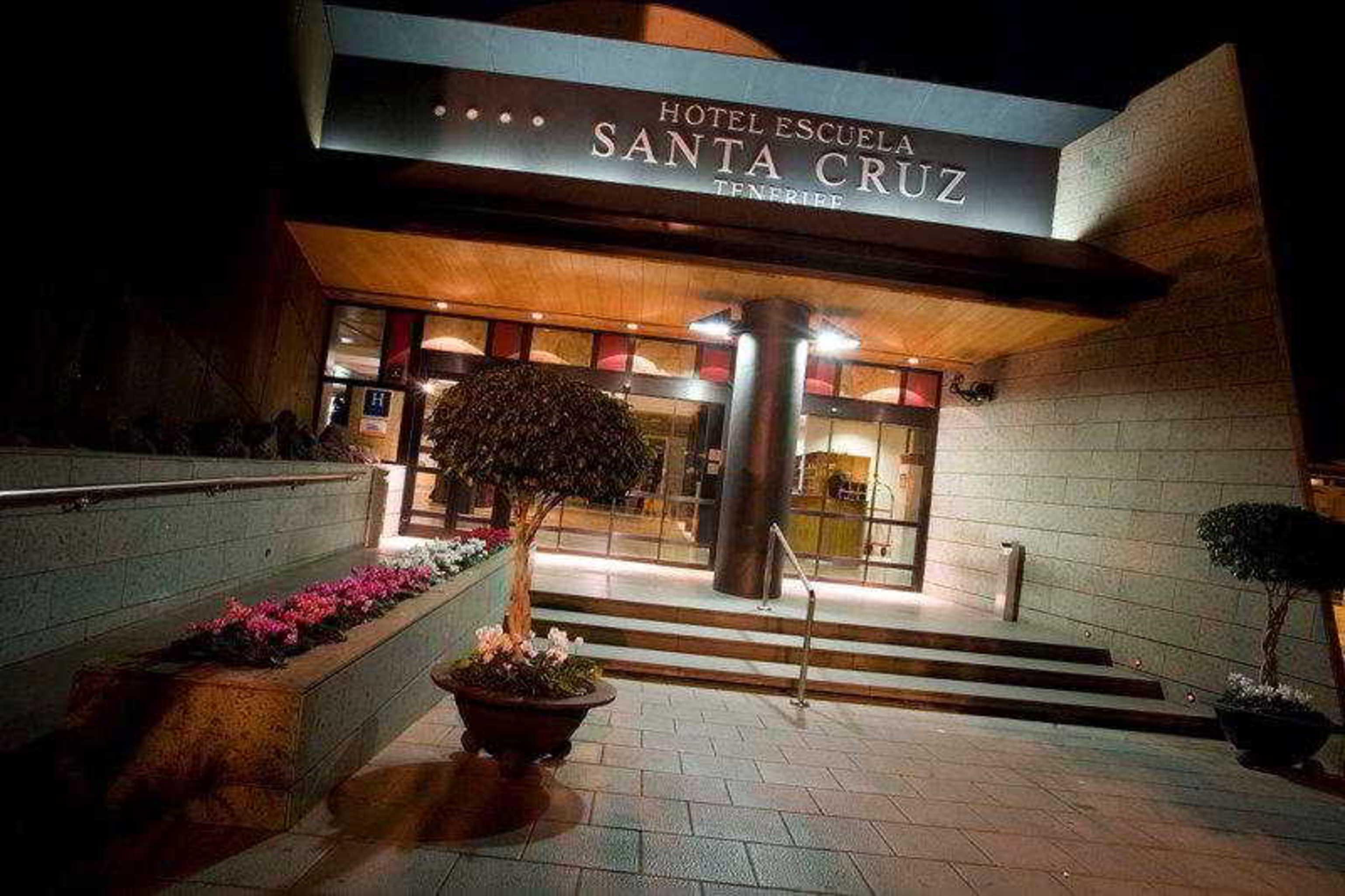 Hotel Escuela Santa Cruz Exterior foto
